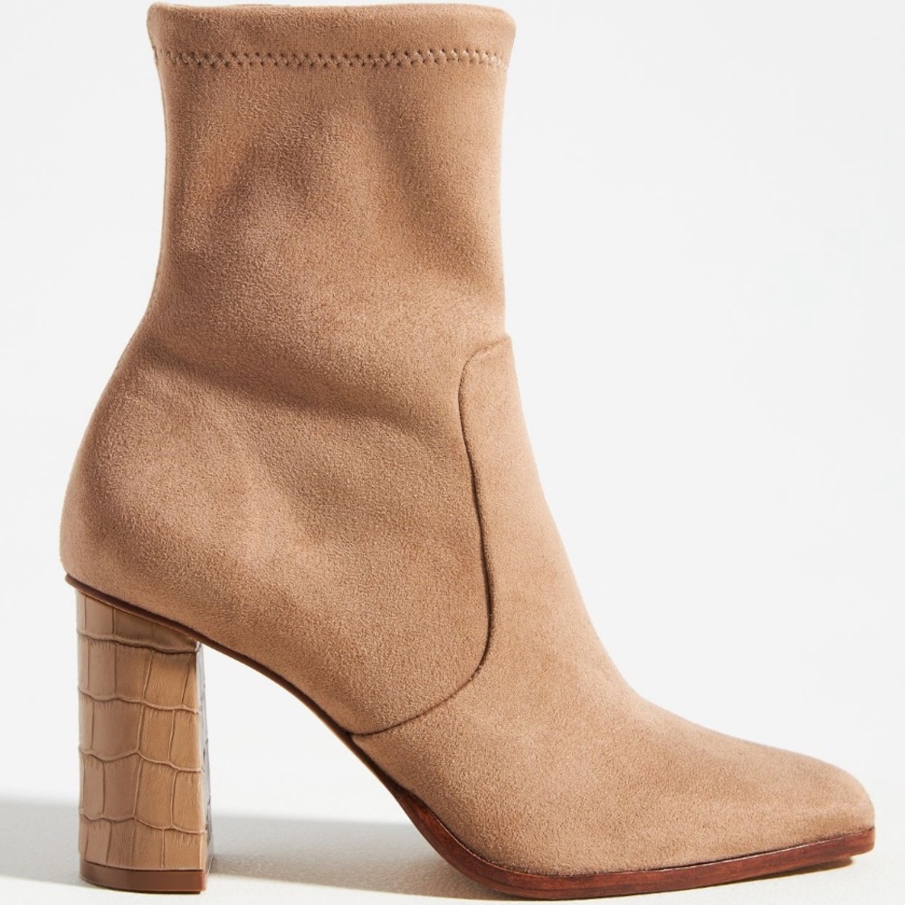 Dolce Vita Tan Suede Ankle Booties